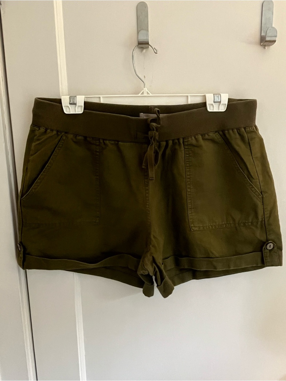 Banana Republic Olive Green Linen Blend Women's Drawstring Shorts